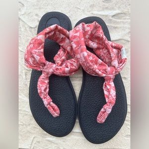 Sanuk Women's Yoga Sling Ella Print